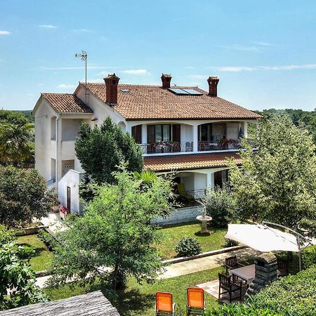 Amazing Apartment In Porec With Wifi Екстер'єр фото