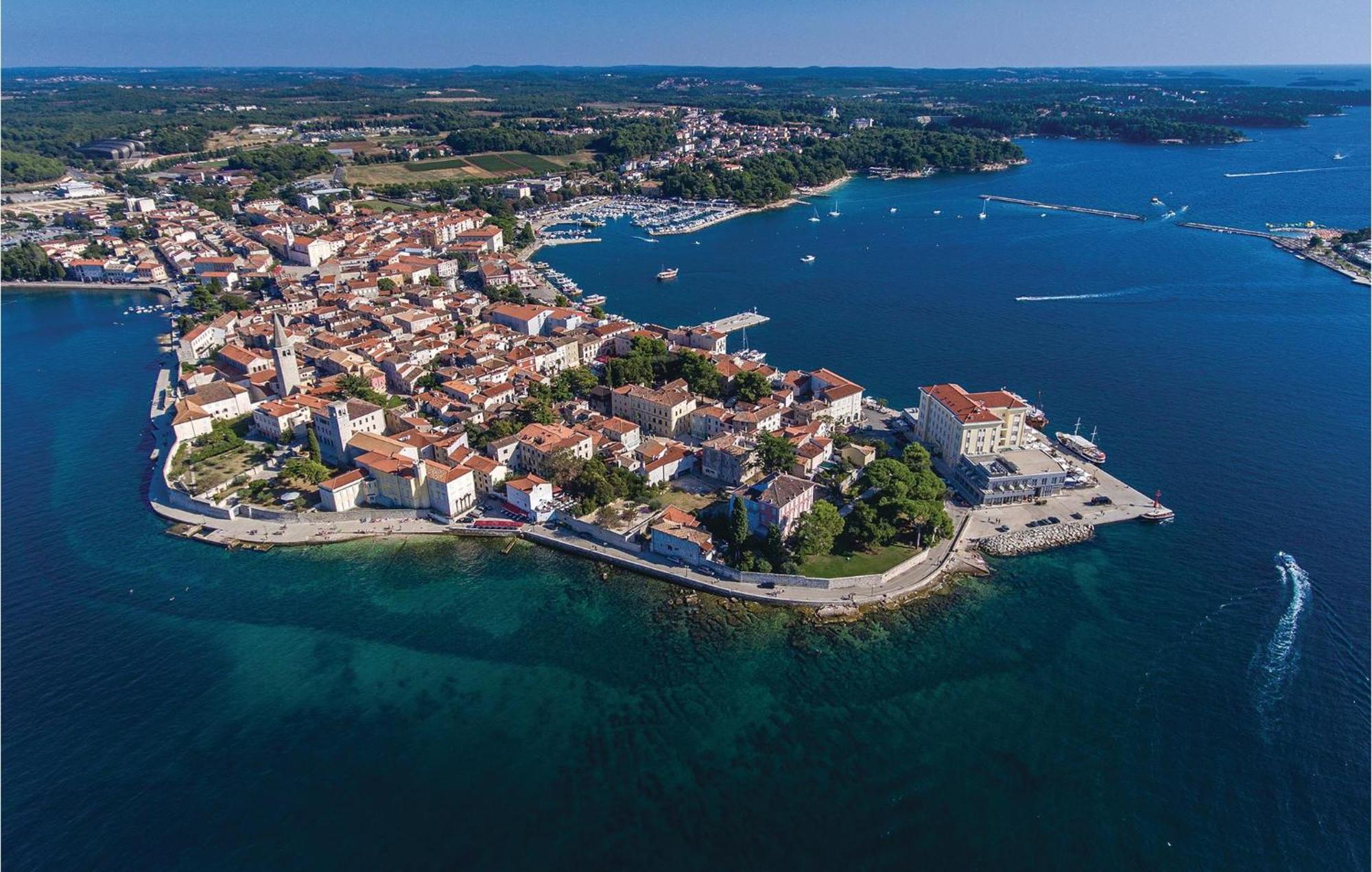 Amazing Apartment In Porec With Wifi Екстер'єр фото